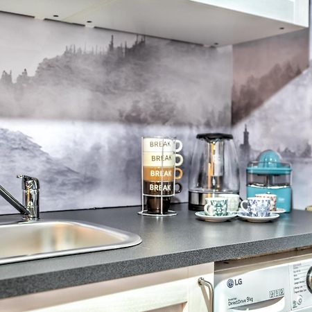 Snowflakes Retreat - Roomy Apartment With A View & Relax Solarium Cir 0133 샴폴루크 외부 사진