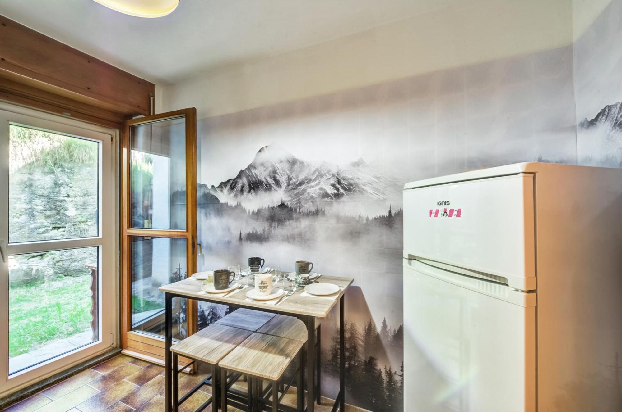 Snowflakes Retreat - Roomy Apartment With A View & Relax Solarium Cir 0133 샴폴루크 외부 사진