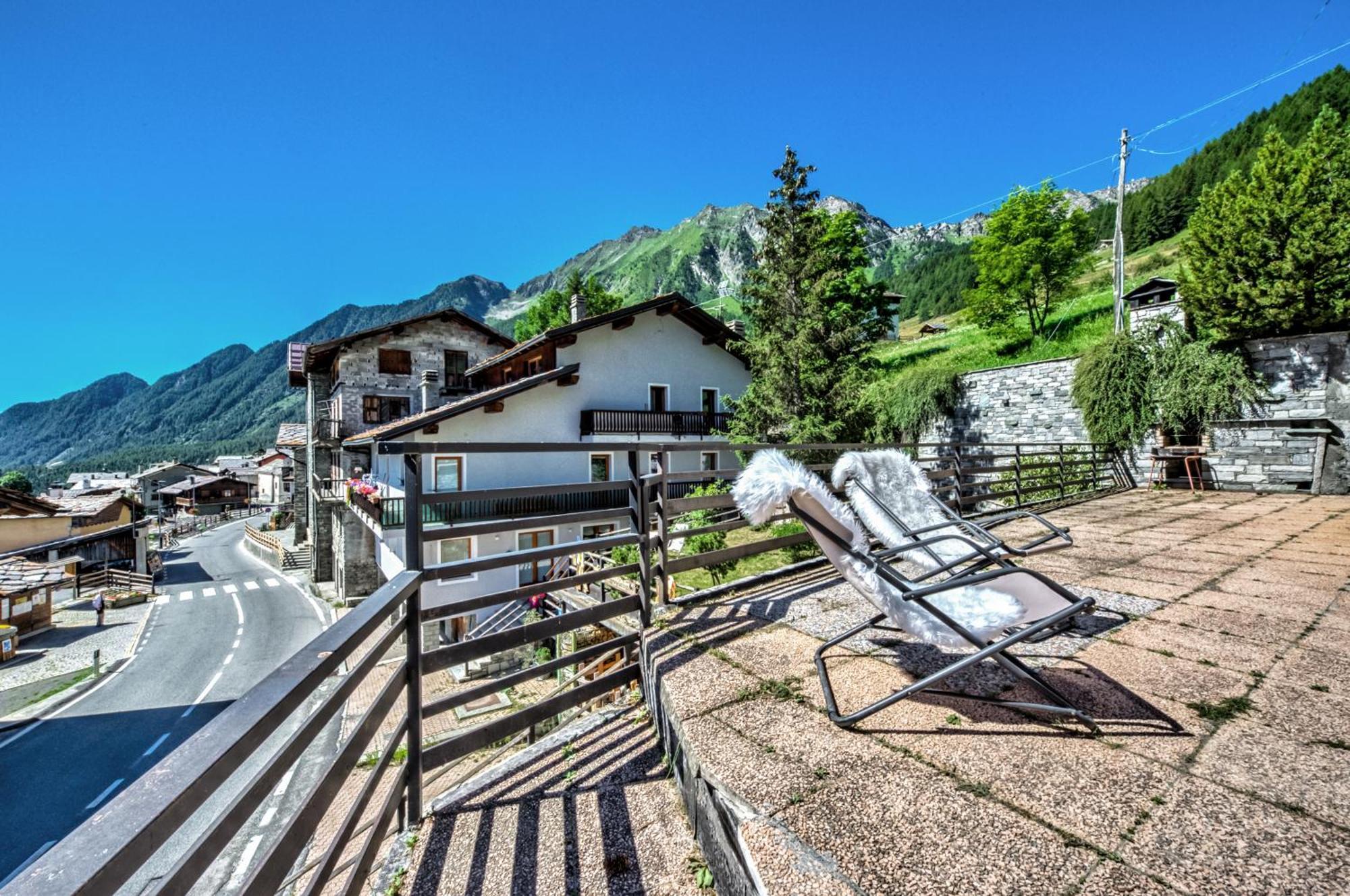 Snowflakes Retreat - Roomy Apartment With A View & Relax Solarium Cir 0133 샴폴루크 외부 사진
